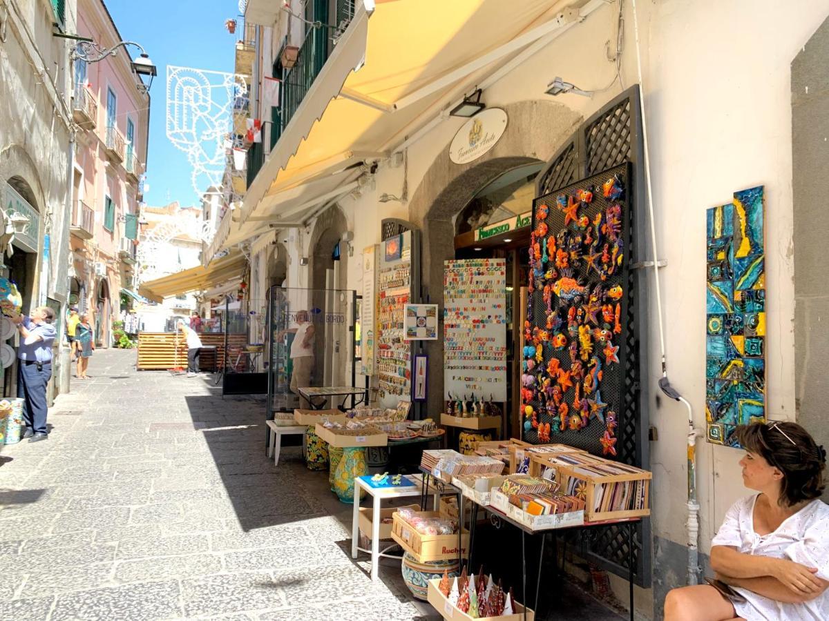 La Finestra Sul Duomo, Amalfi Coast Leilighet Vietri Eksteriør bilde